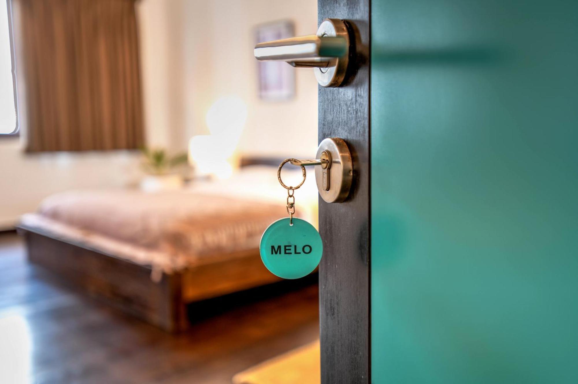 Melo Suites Hotel Seminyak  Exterior photo
